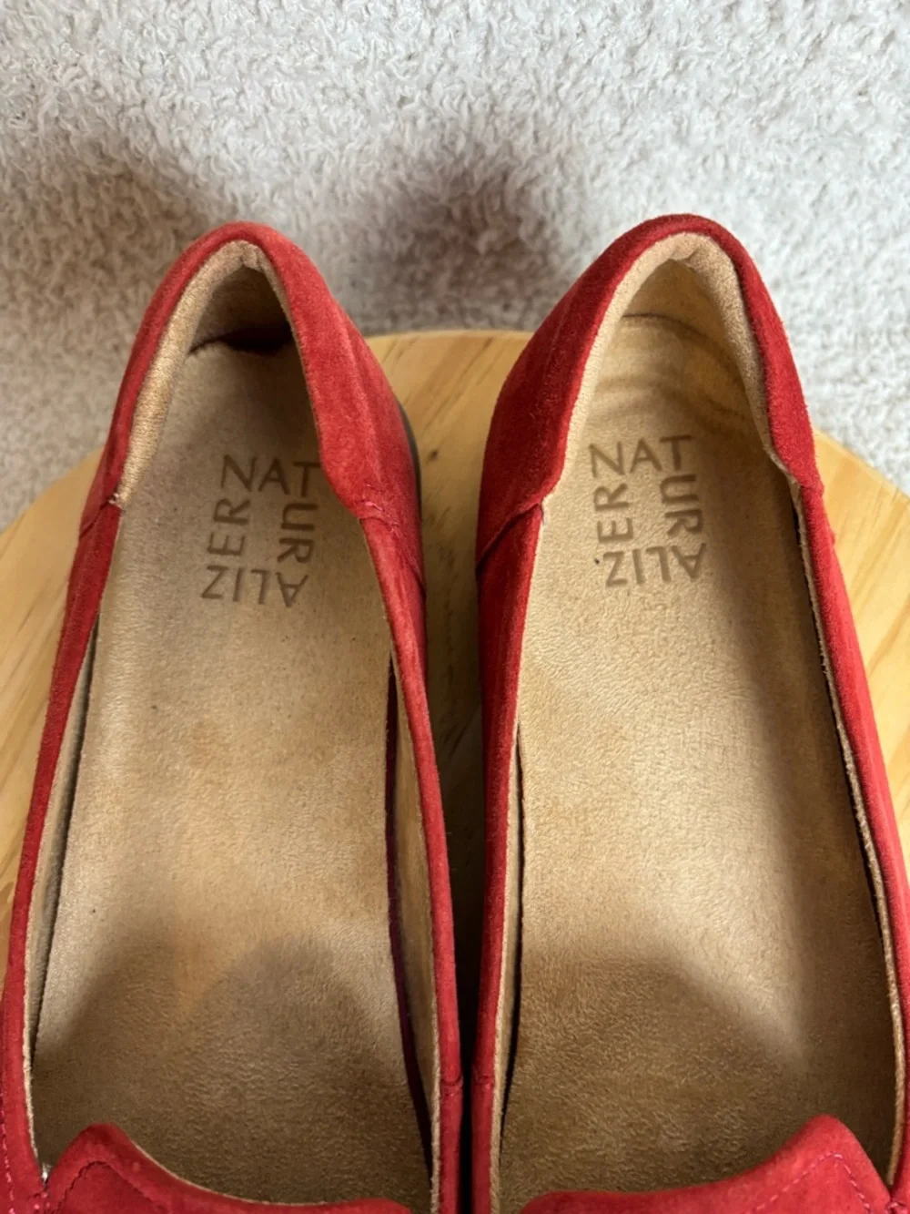 Naturalizer Shoes Womens 9M Fern Suede Slip On Horse Bit Laofer in Red Florence